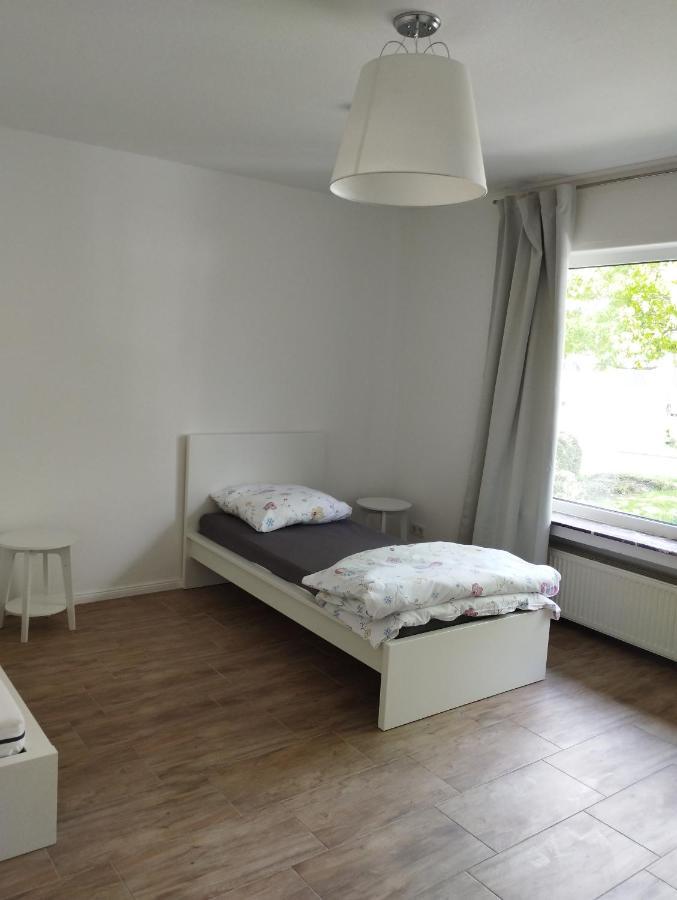 Appartement 4 Personen - Zimmer In Wohnung, Zentral, Ruhig, Modern Lubbecke Dış mekan fotoğraf